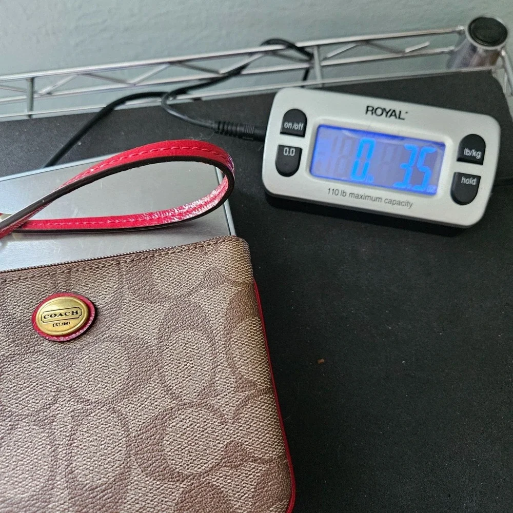 Coach Small Peyton Khaki Pomegranate Wristlet‎ F50142
